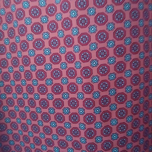 Old Navy Pink & Blue Geometric Tank Size Small - Picture 3 of 5